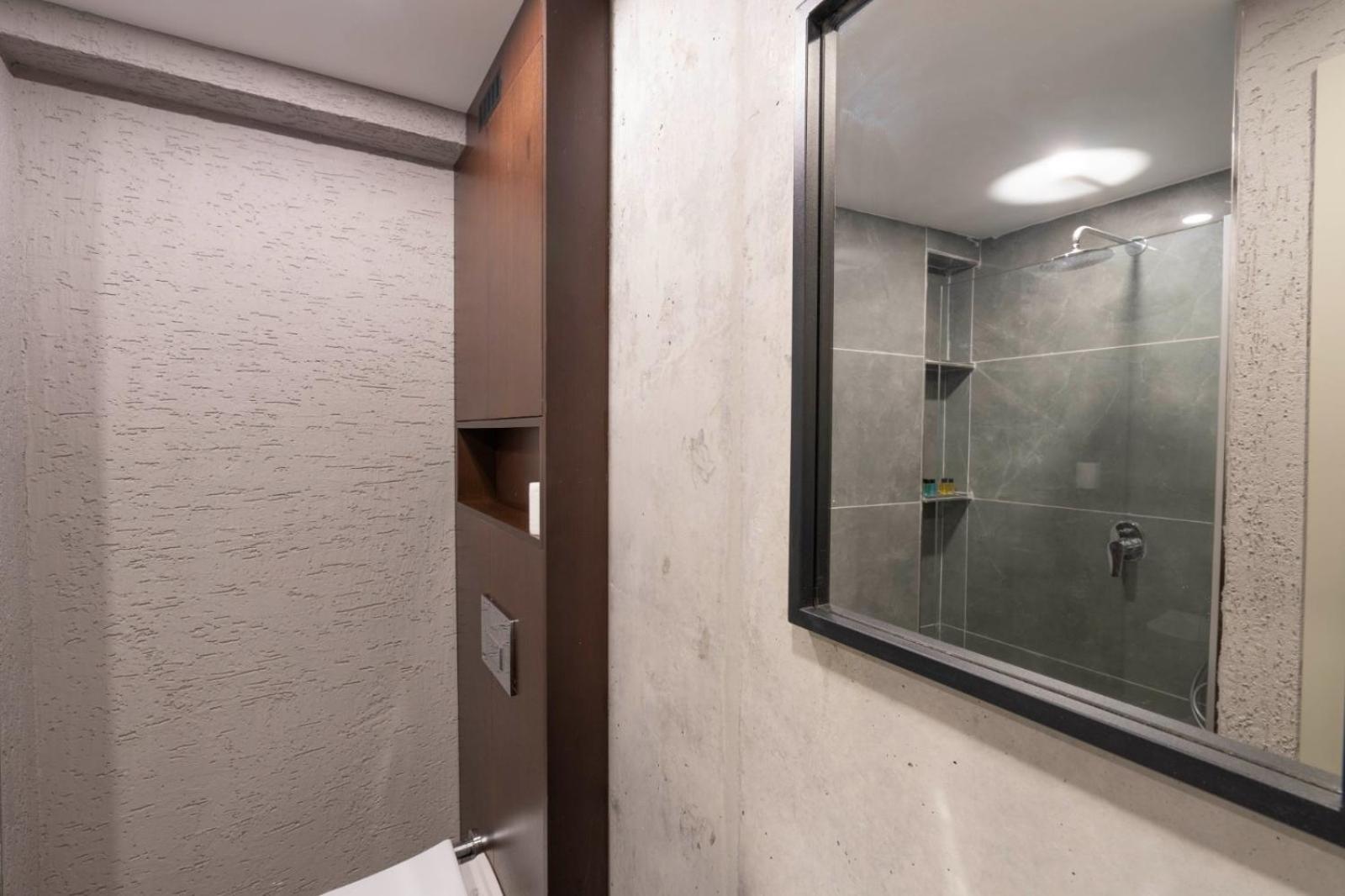 Arach Hotel Harbiye Istambul Exterior foto